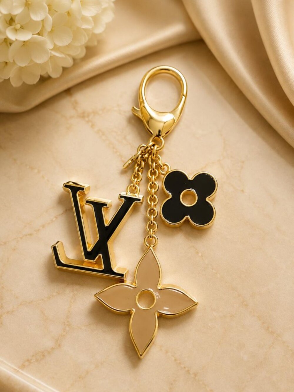 Authnetic Louis Vuitton LV Fleur Bag Charm & Key Holder Gold Tone